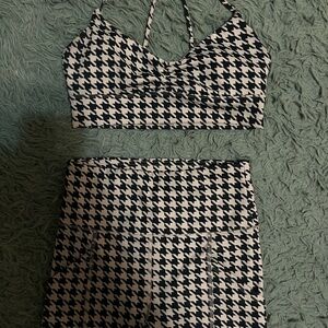 Forever 21 Black and Tan Houndstooth 2 Piece Set